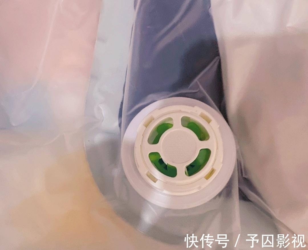 换季的衣服被子，这样收纳给你省出一平米的房子