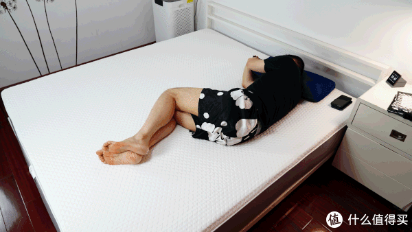 硬面|爱倍男友垫天然乳胶双层弹簧床垫好不好?拆给你看