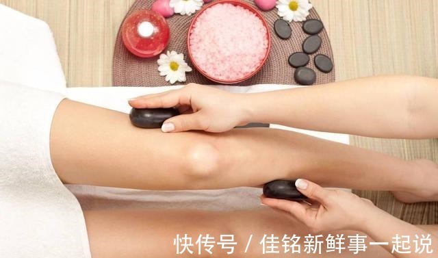 皮肤 仙女怎么能有鸡皮肤!养成光滑小腿,快试试这几个护肤方法!