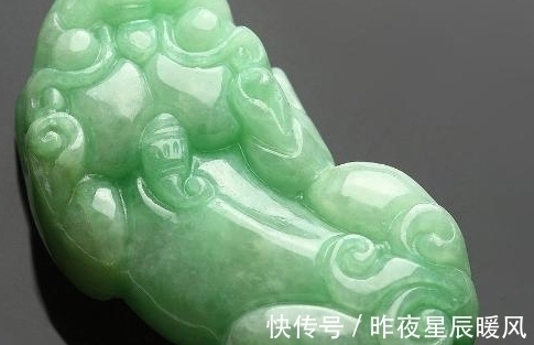 吊坠#给翡翠开光还有这么多的方式,如果你比较懒的话,就采取最后一种