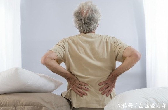 不良习惯|女人过了52岁,2物要舍得吃,养骨护关节,人也会显得更年轻