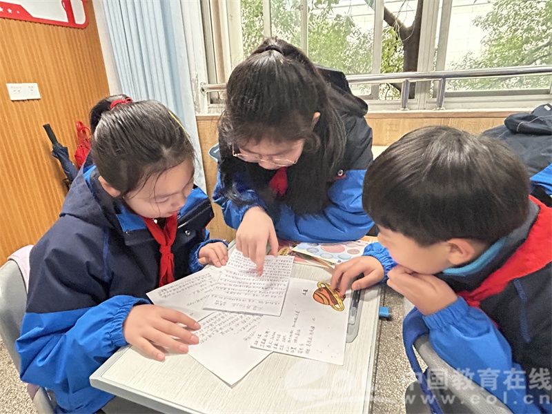 “流浪太阳”进入杭州市蒋筑英学校 科学家们齐点赞