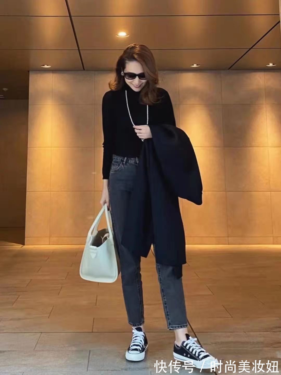 气质 真正见过世面的女人,穿衣都喜欢“极简风”,显气质又优雅高级