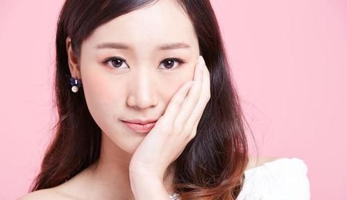 越来越多的女人,为什么突然不想化妆了这5个理由很真实