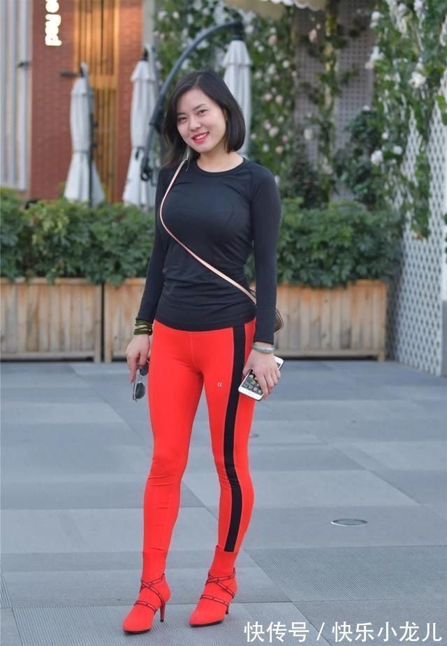穿搭 橘红色瑜伽裤太辣眼睛,挑战最奇葩的穿搭,好在美女身材不错