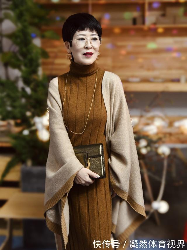 皮裤|60岁的女人，过年少穿“一身红”，这几组高级色搭配，优雅时髦