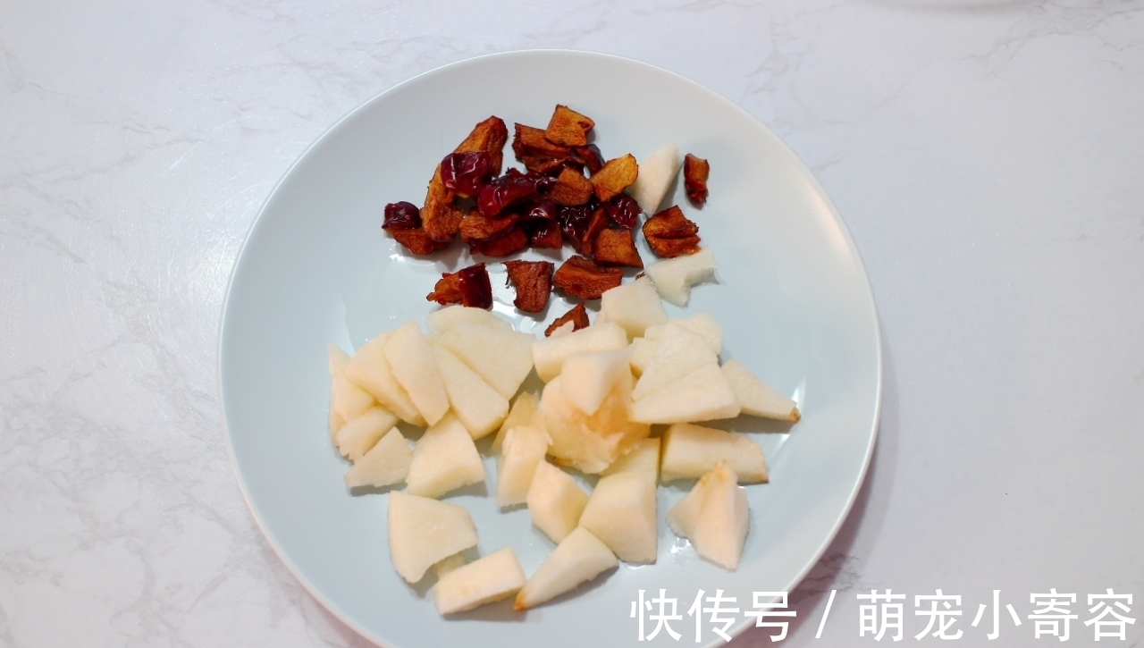 清甜|打豆浆时，加入这两样食材，口感清甜香浓，每天一杯润肺解渴