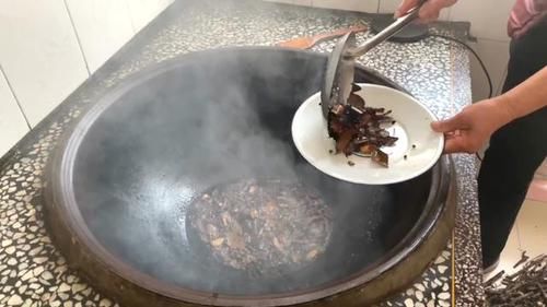 滋补|天冷了，少吃鸡鸭鱼肉多吃它，比牛羊肉滋补，再贵也要吃，太香了