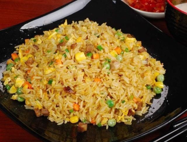 好吃|做蛋炒饭时，先炒“蛋”还是先炒“饭”？步骤都弄错，能好吃才怪