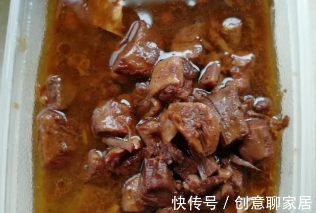 炖牛肉时，久煮不烂？汤中加“1物”，牛肉快速软烂，百吃不腻