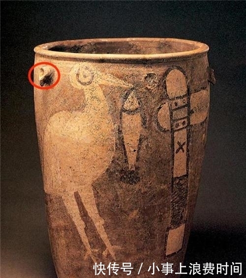 些陶缸|这件文物乃是国宝中的国宝,严禁出境展览,发现者获得五双白手套