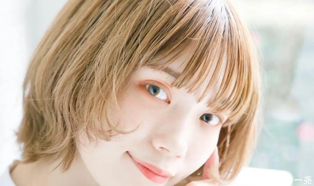 《mer》杂志模特自用的化妆品,不怕出错的元气自然妆有方向了