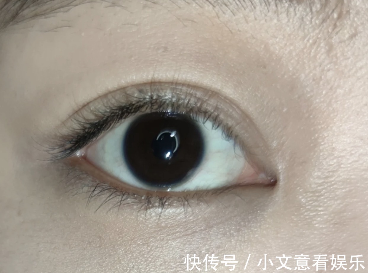 腮红|口红的几种用法,爱美女生要知道,解决“应急化妆”!