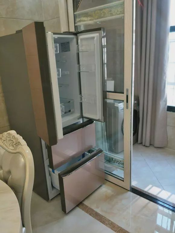 老公|老公坚持全屋贴瓷砖,一到春天,全家人恨不得去宾馆住!