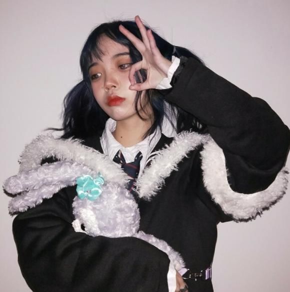 青春期|女生在青春期经常做这3种举动,长高又瘦腿,轻轻松松冲刺1米7