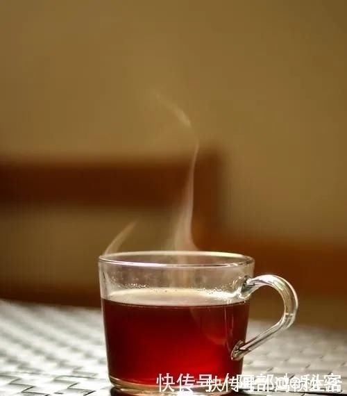 补血安神|枸杞的绝配不是菊花而是它补血安神、养肝明目,越喝越年轻