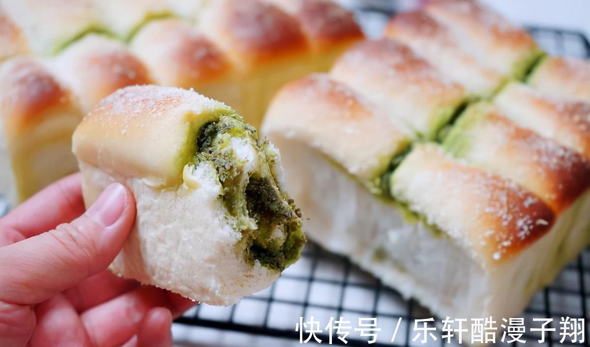 自己在家也可以做出带馅的抹茶吐司,松软香甜,层次分明