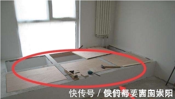榻榻米|头一次见水泥还可以做成榻榻米,见到很想笑,太牛了!