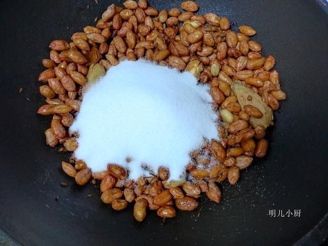 秋天,吃板栗核桃不如吃它,味香便宜,现在存一袋可以吃整年