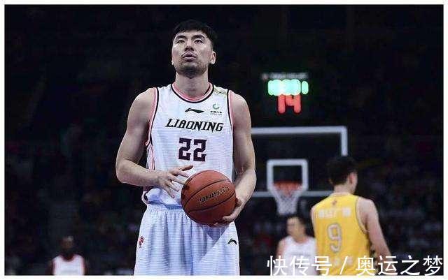 吴昌泽|辽篮战广厦三主力轮休,吴昌泽再被杨鸣痛骂,太羡慕张镇麟了
