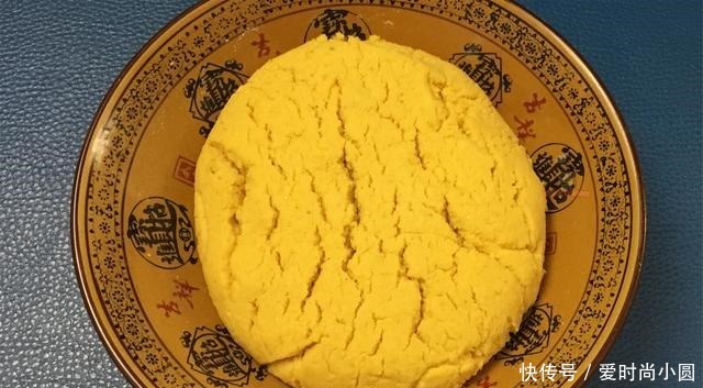 忘不掉|记忆中的味道,家常版贴饼子在家也能做,忘不掉的嘎巴香