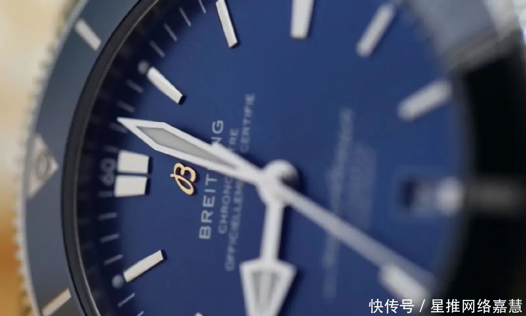 奔四的年纪拿下第一块奢华腕表百年灵,算活得失败吗