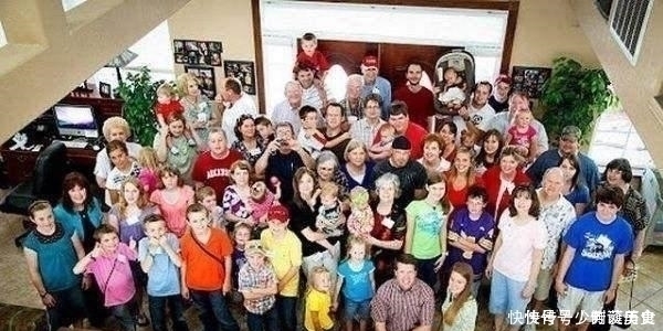 地表|地表最强宝妈,40年怀孕27次生69个娃,网友:一个我都养不活