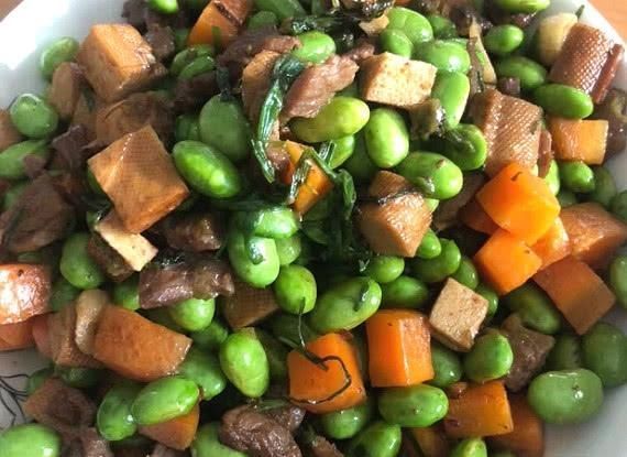 中薪|炒毛豆加块它,排出体内毒素,补充钙质,软化血管,肚子越吃越小