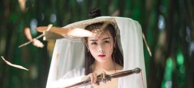 太玄经!李白一首很燃的诗,风靡了一千多年,每一句都让人热血沸腾