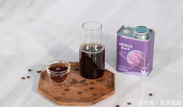 咖啡粉|秋天，就要喝一杯温暖的手冲咖啡呀