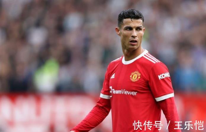 球星|8-4!C罗8大指标领先英超巨星,却遭FIFA无视,足坛丑闻诞生