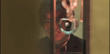 听句劝，看到他们赶紧跑