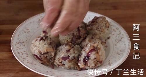 这才是烧麦的正确做法,皮薄馅多,一口一个,比肉包子都好吃