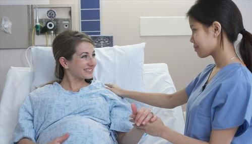 剖腹产不痛？过来人这四个真实体会，跟你想象的可不一样