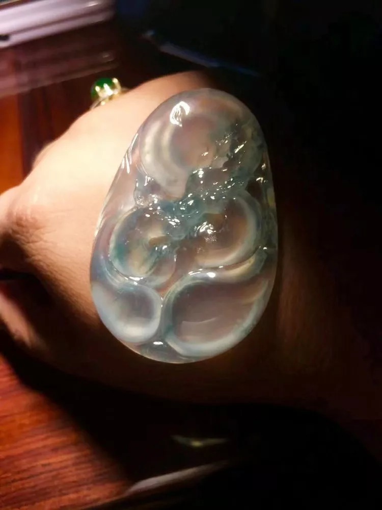 喜获|极品赌石现场切开,喜获6块冰玻大牌,心脏跳不停!