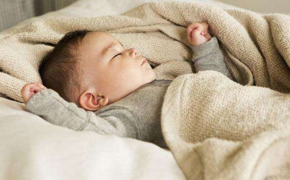 同龄人|张文宏提出儿童吃早餐“两不原则”,家长别糊弄,助力孩子发育好