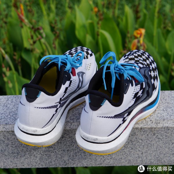 真·畅|跑鞋评测 篇四:真·畅跑云端:Saucony索康尼 Endorphin Pro啡鹏2上脚体验