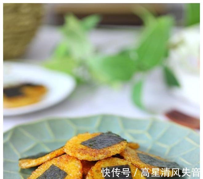 微波炉|剩米饭新吃法,做成经典小零食,香脆可口,好吃到停不下来!