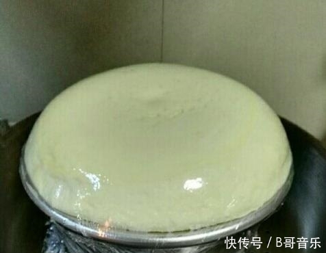 不用|不用电饭煲就能做蒸蛋糕,松软膨发,营养不上火,孩子老人最爱吃