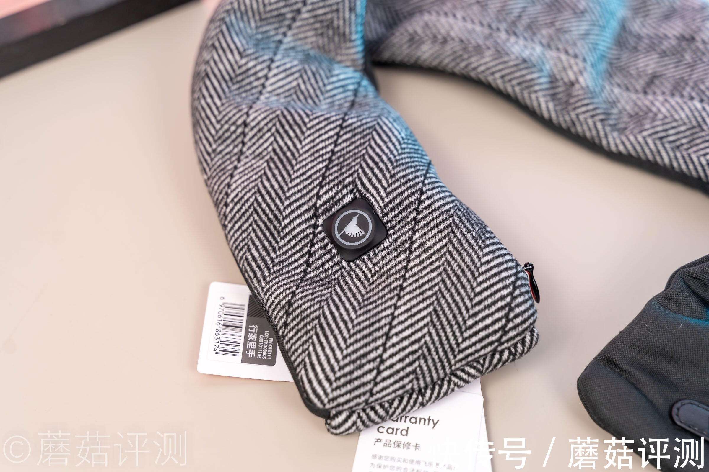 温度 守护后脖颈的最后一片温暖!飞乐思(FLEXWARM)发热围巾行家里手款 体验评测