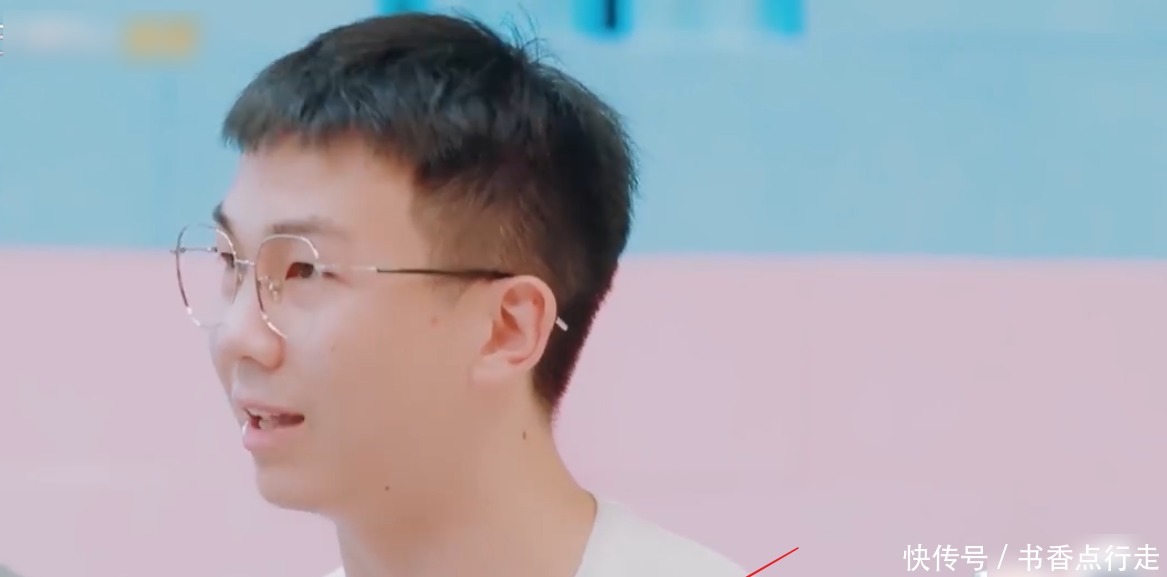 牵扯|育儿必谈话题,小孩在学校打架怎么办GAI不要牵扯到大人