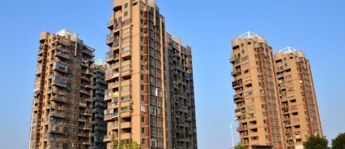 小城市|房子买来25年不住、不租、也不卖,到底图啥看完明白了