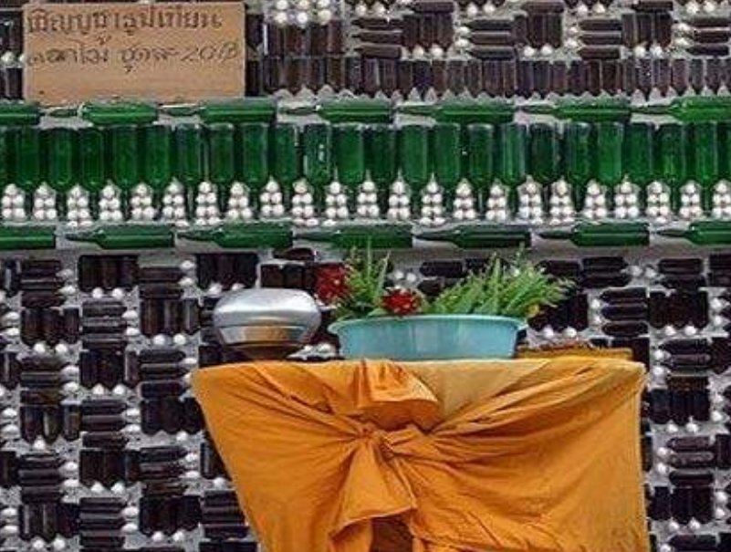 用啤酒瓶建造而成|世界唯一用酒瓶修的寺庙，耗费150万个酒瓶，建造原因让人折服