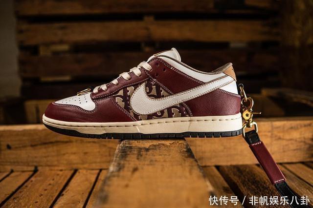 Dior x Dunk SB Low头一次见！这细节真把我看傻了