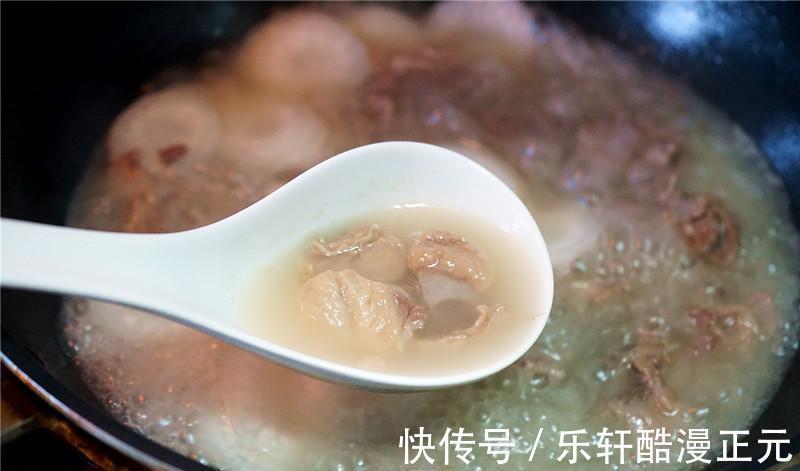 秋天|白萝卜和它是绝配,简单炖一炖,营养又滋补,秋天吃特养人