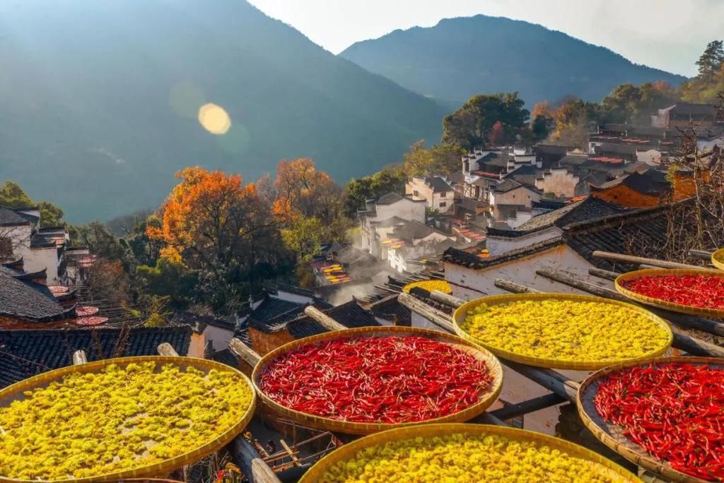 江西受欢迎的景点，属典型山居村落，被称为“梯云人家”