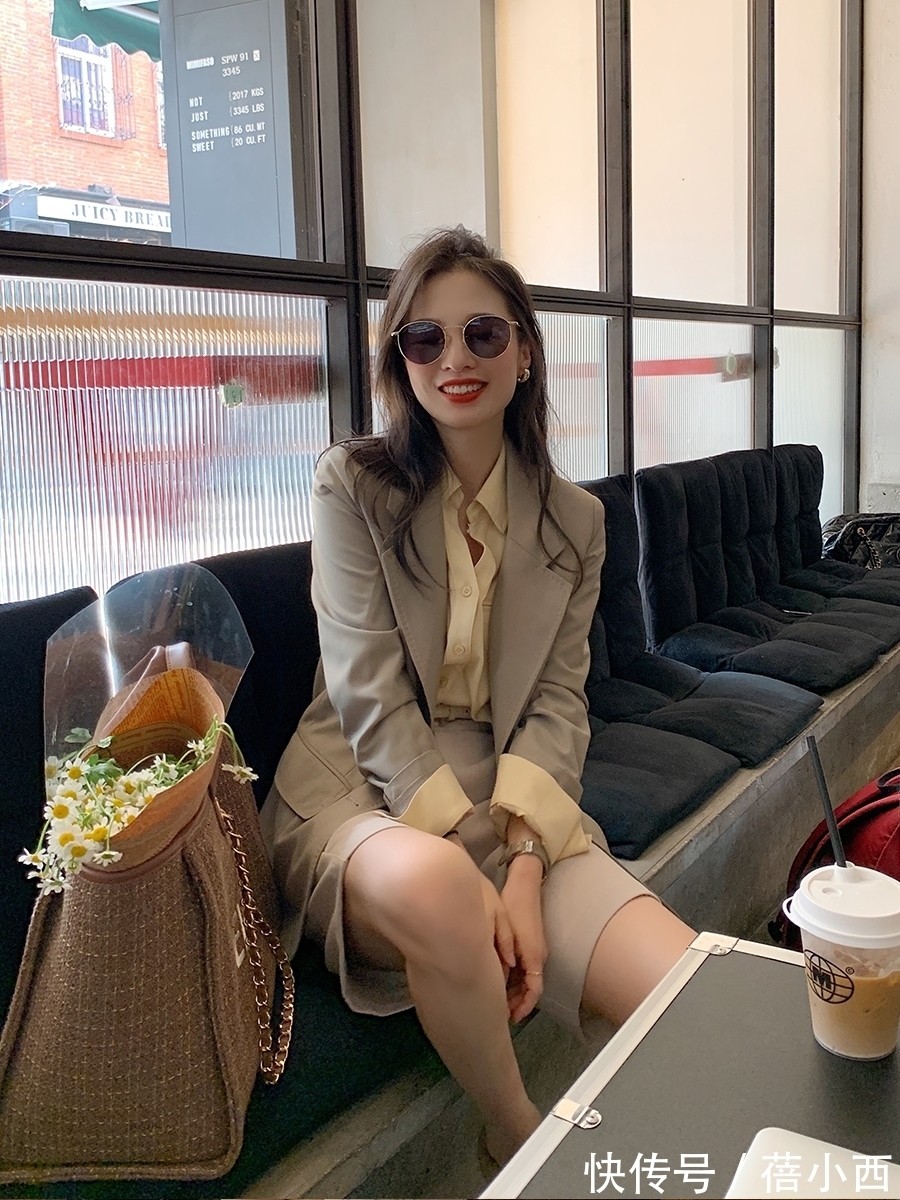 穿搭|秋季外套怎么穿最高级?参考了这些日杂搭配,不同款式美而惊艳