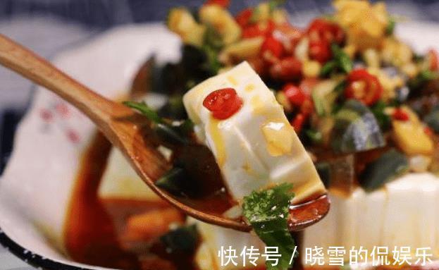 生抽|凉拌皮蛋，只用生抽和醋不好吃！教您多加4个料，皮蛋不涩不腥气
