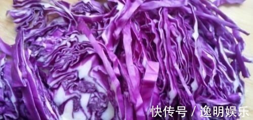 苦瓜|不显老的女人,都爱吃以下3种食物,祛除雀斑,皮肤细腻又光滑