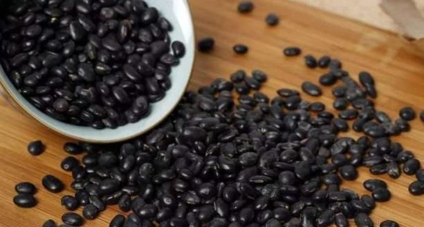 散结|女人常吃以下4种食物，补充雌激素，通乳散结，延缓衰老显年轻！